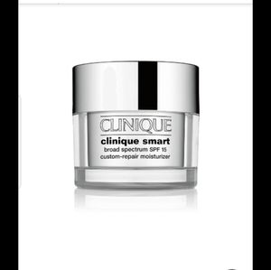 Clinique Smart Custom Repair Moisturizer